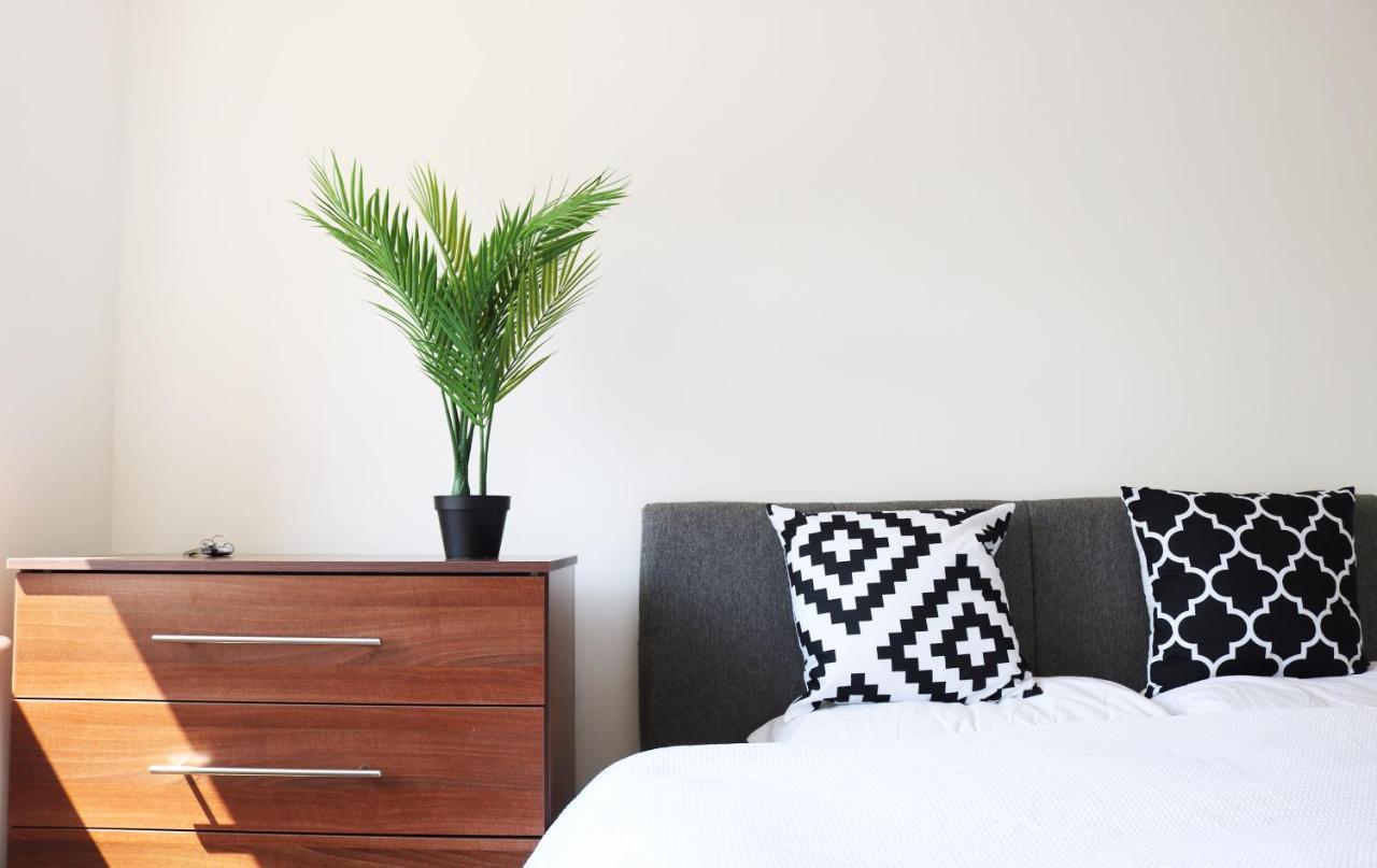 Flat In London- Modern 2 Bedroom Near Wembley Харроу
